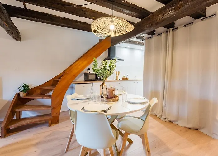 Cachet & Confort En Duplex - 4 Personnes アパート Grenade-sur-Garonne